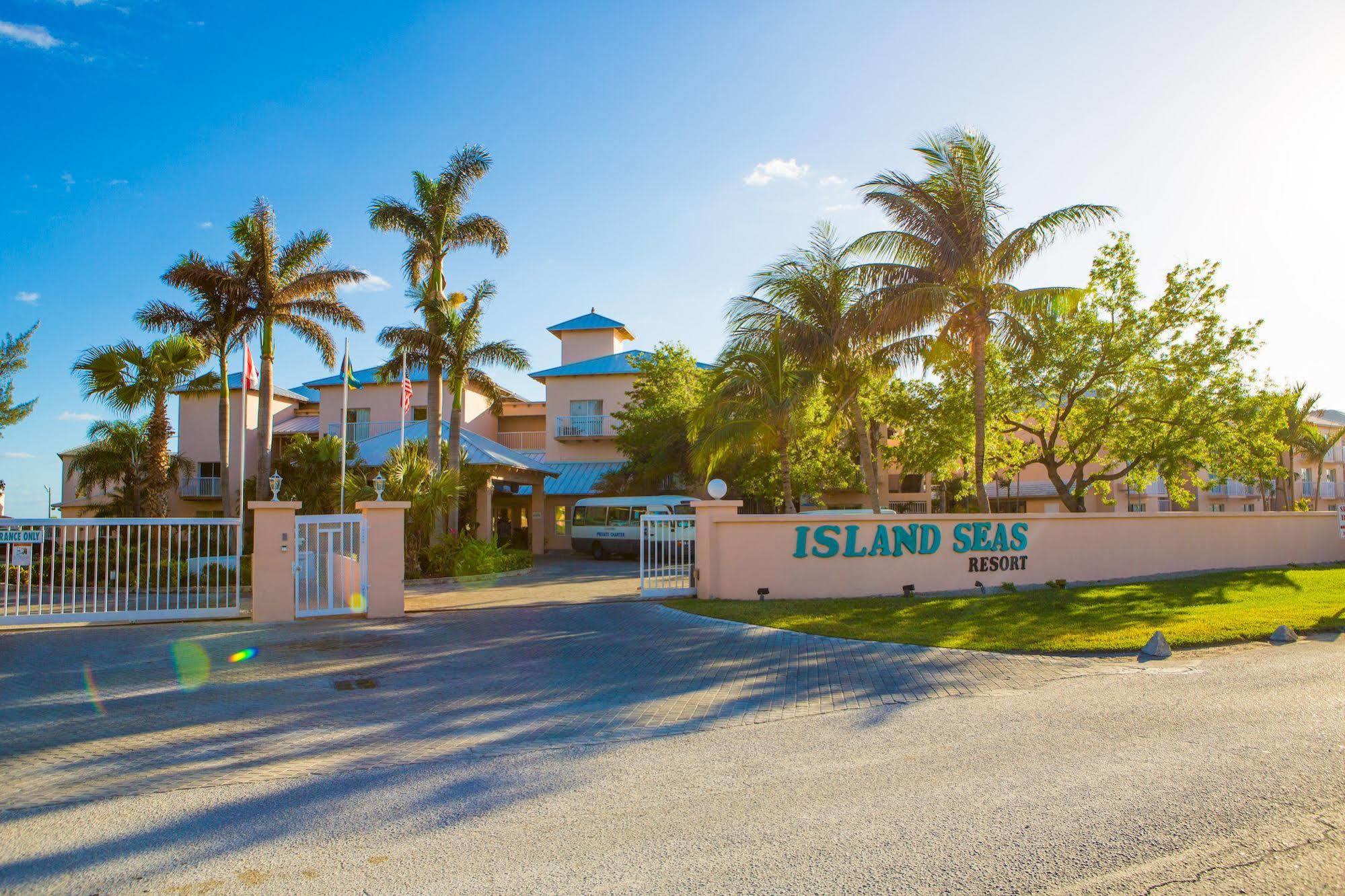 Island Seas Resort Freeport Buitenkant foto